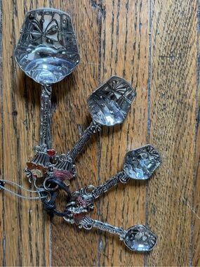 Set of 4 Cupcake Silver Measuring Spoons